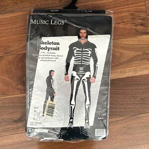 Halloween “skeleton bodysuit” size large adult new with tag